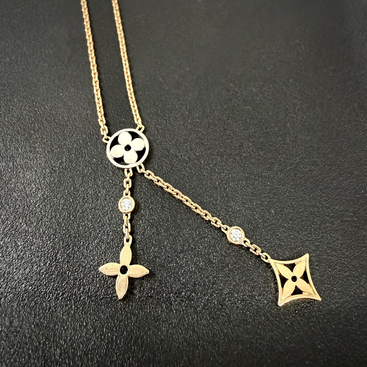 【買取実績】ルイヴィトン(LOUIS VUITTON) Y イディール ブロッサム トワオール ネックレス（750スリーゴールド×ダイヤモンド） Q94329