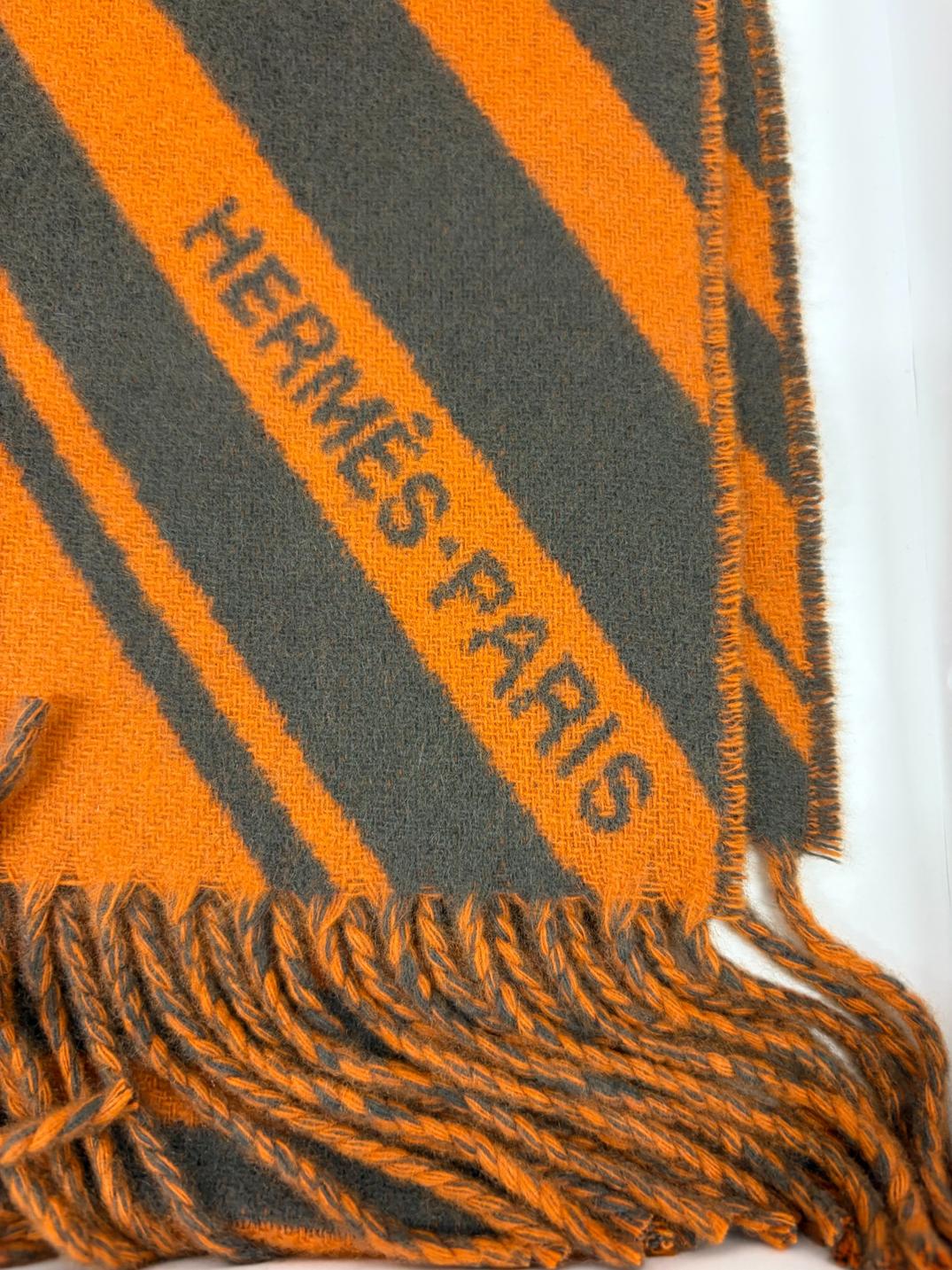買取実績】エルメス(HERMES) ストライプ マフラーオ レンジ×グレー