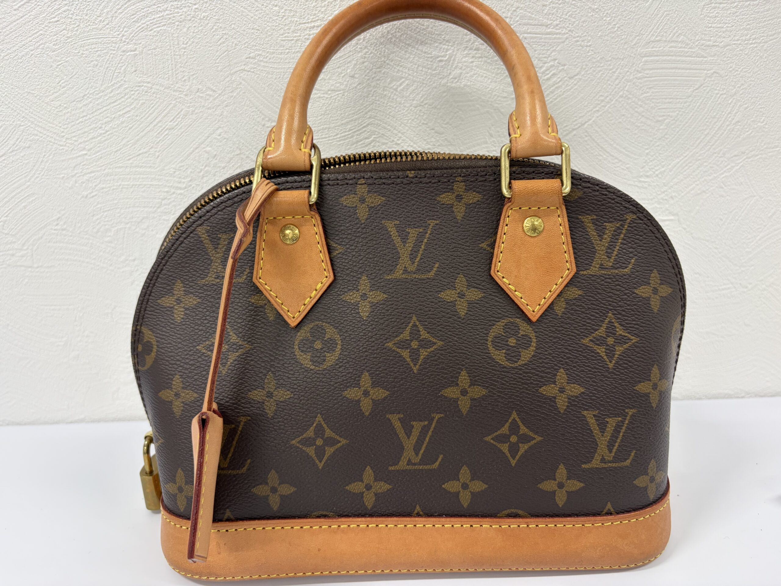 【買取実績】ルイヴィトン(LOUIS VUITTON) アルマ BB（モノグラム）