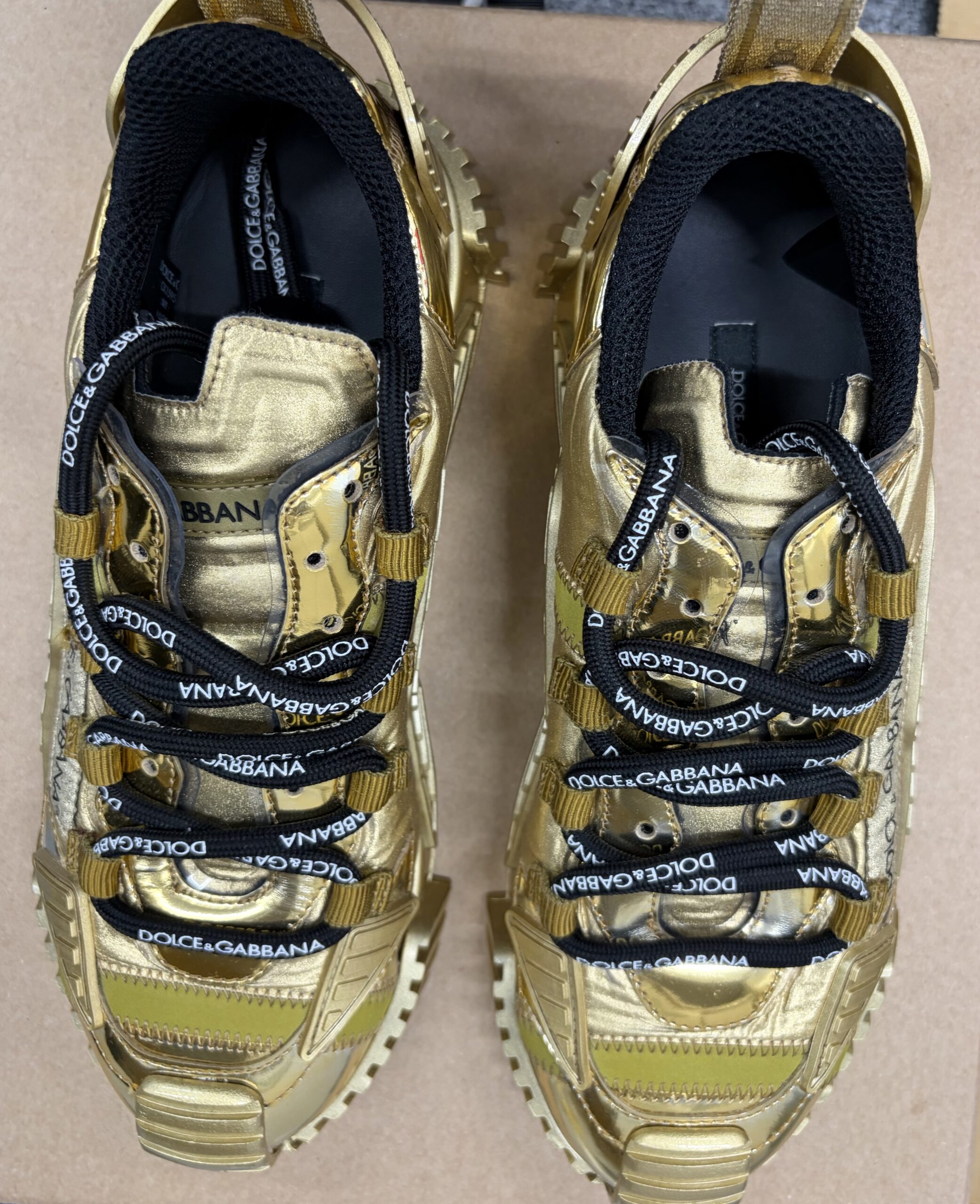 【買取大吉 大塚駅北口店】【買取実績】ドルチェ＆ガッバーナ スーパークイーン ゴールドメタリック スニーカー