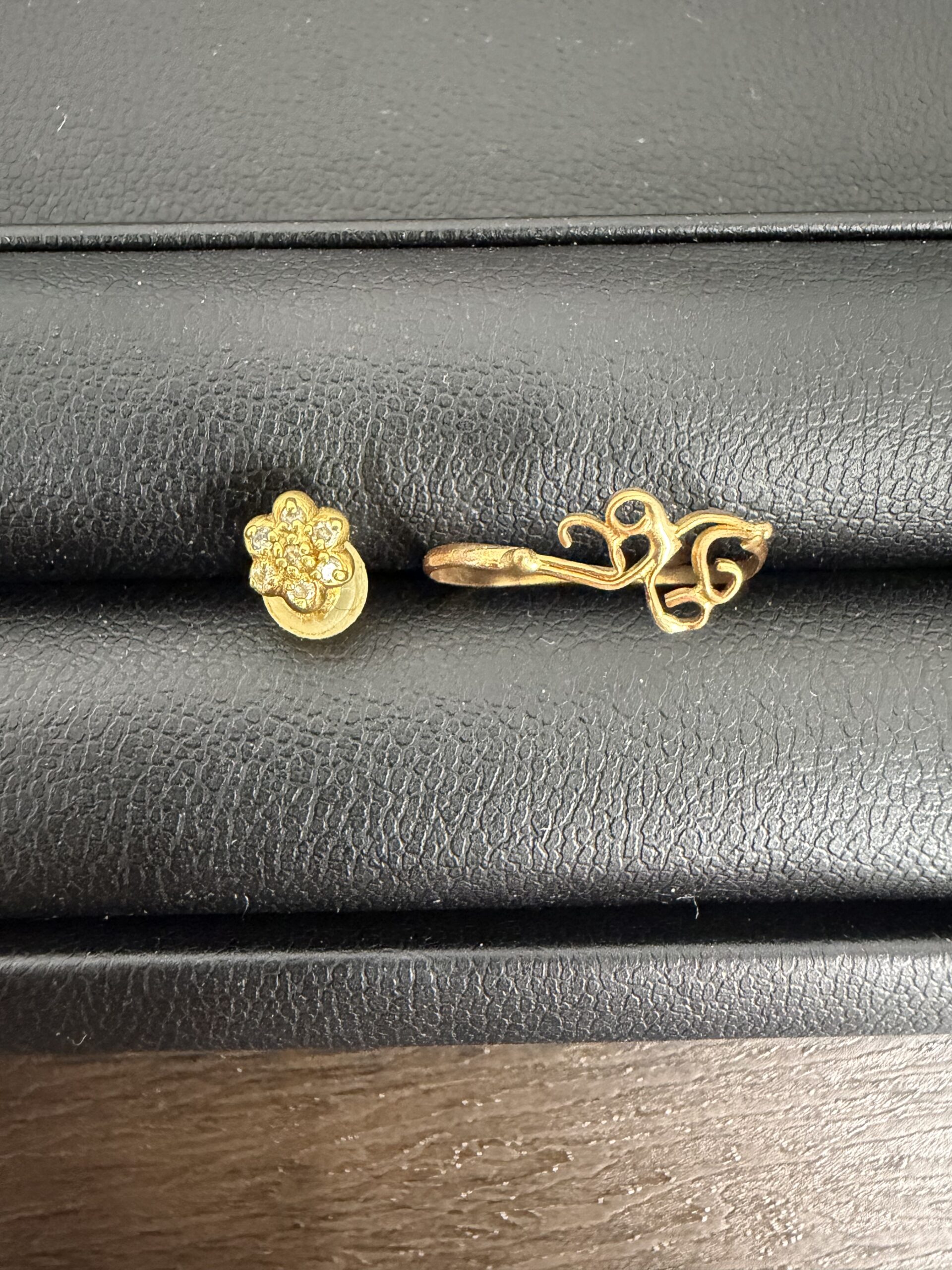 【買取大吉 文京千石店】【買取実績】ゴールドジュエリー小物セット（花モチーフピアス片方・装飾パーツ）